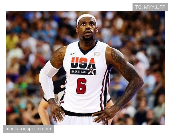 全面解析NBA防守三秒违例规则，教你如何正确站位避免被吹罚